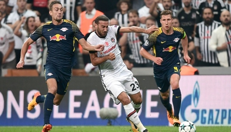 Beşiktaş'ta Cenk Tosun'a 30 milyon Sterlin