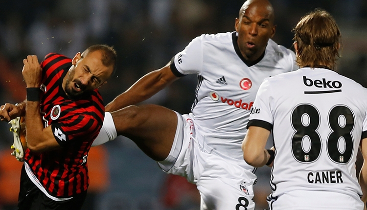 Beşiktaş'ta Gençlerbirliği maçında Babel'e kırmızı kart şoku!