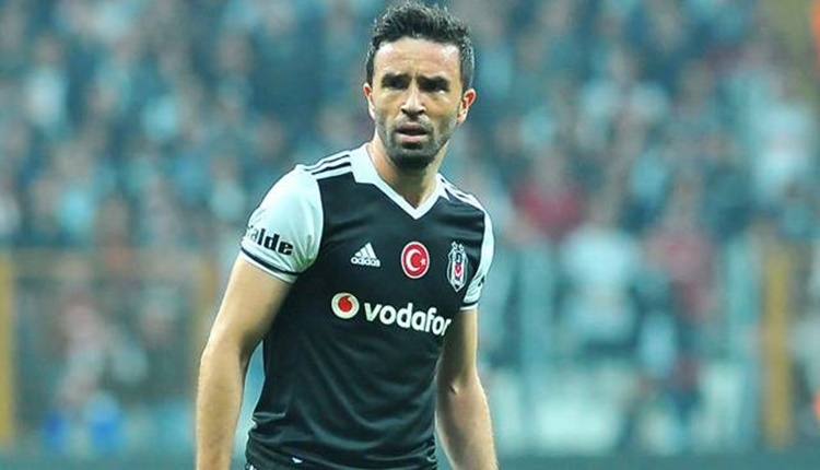 Beşiktaş'ta Gökhan Gönül 5 ay sonra ilk 11'de