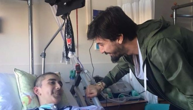 Beşiktaş'ta Tolga Zengin'den hasta ziyareti