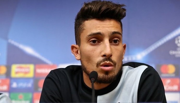 Galatasaraylı eski futbolcu Telles'ten Türkiye'ye İzlanda maçında destek!