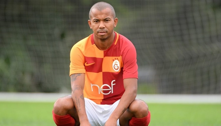 Galatasaraylı Mariano'dan Fenerbahçe taraftarını çıldırtan gönderme!