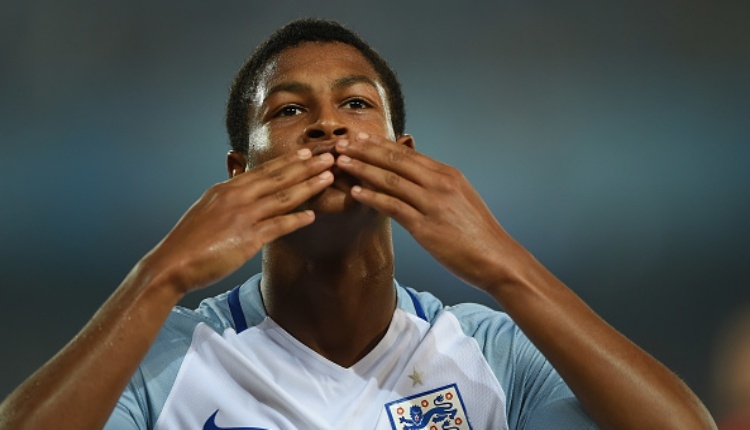 İngiltere'nin Türk yıldızı Rhian Brewster