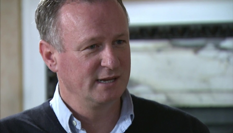 Kuzey İrlanda'da Michael O'Neill'e 16 ay men!