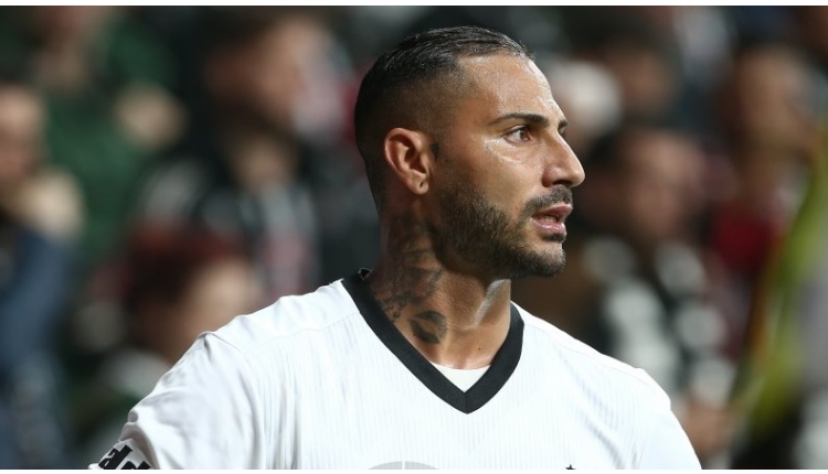 Beşiktaş - Akhisarspor maçında Quaresma'ya tepki: 