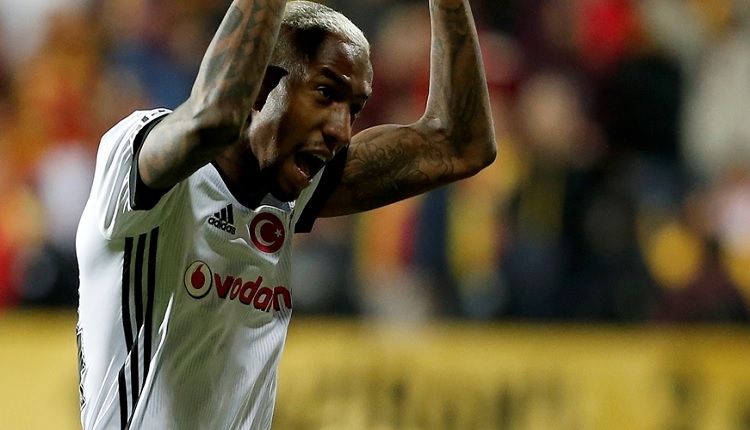 Beşiktaşlı Talisca'nın Göztepe maçında Hüseyin Göçek'e isyanı