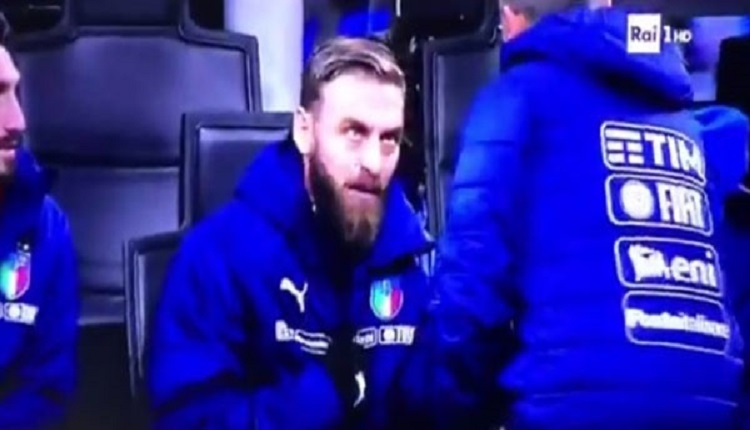 İtalya - İsveç maçında De Rossi: 'Ben niye giriyorum ya?