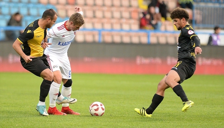 Karabükspor 2-1 İstanbulspor maç özeti ve golleri (İZLE)