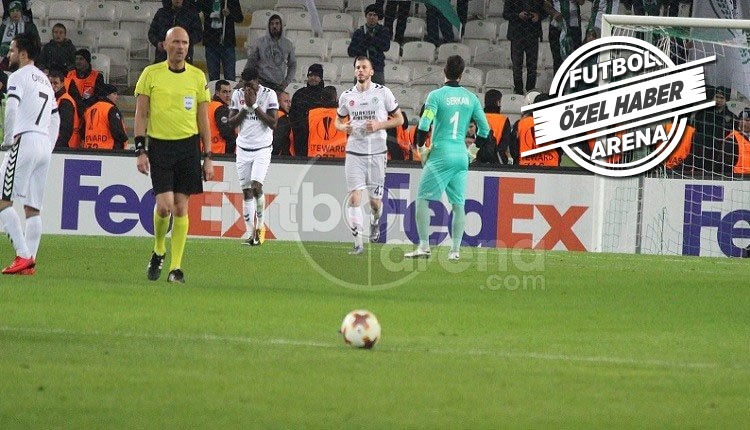 Konyaspor - Marsilya maçında kendi kalesine gol atan Moke o anı FutbolArena'ya anlattı