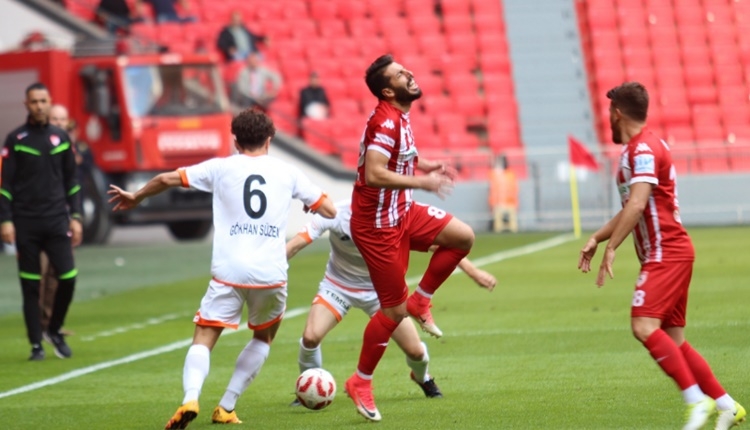 Samsunspor - Adanaspor maçında kazanan yok