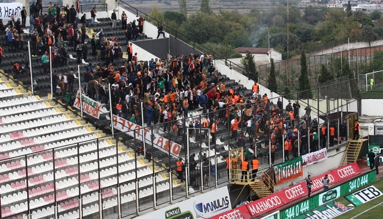 Alanyaspor taraftarından Antalyaspor deplasmanına çıkarma!