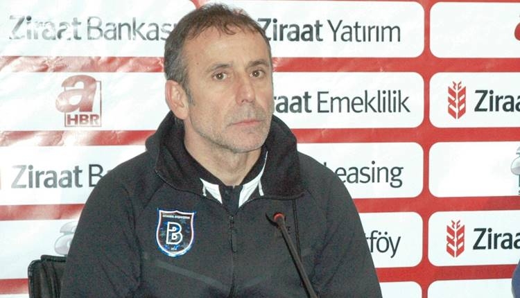 Başakşehir'de Abdullah Avcı'dan Egemen Korkmaz'a övgü