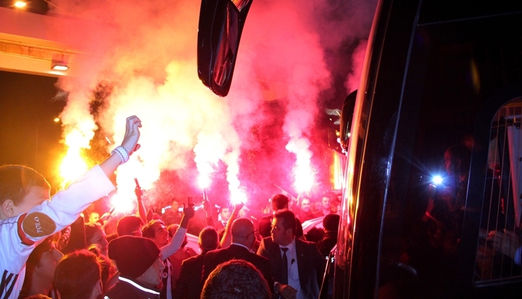 Beşiktaş'a derbinin ardından tesislerde müthiş karşılama