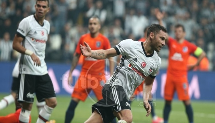 Beşiktaş'a Dusko Tosic için 2 teklif! Fikret Orman satacak mı?