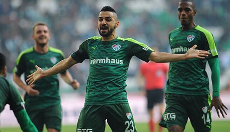 Bursaspor'da Atiker Konyaspor galibiyetiyle moraller yerinde