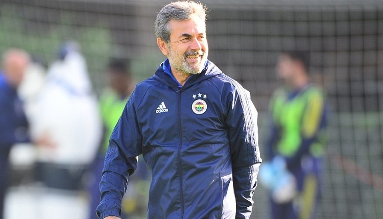 Fenerbahçe'de Aykut Kocaman'dan Kasımpaşa maçı sonrası basına gönderme!