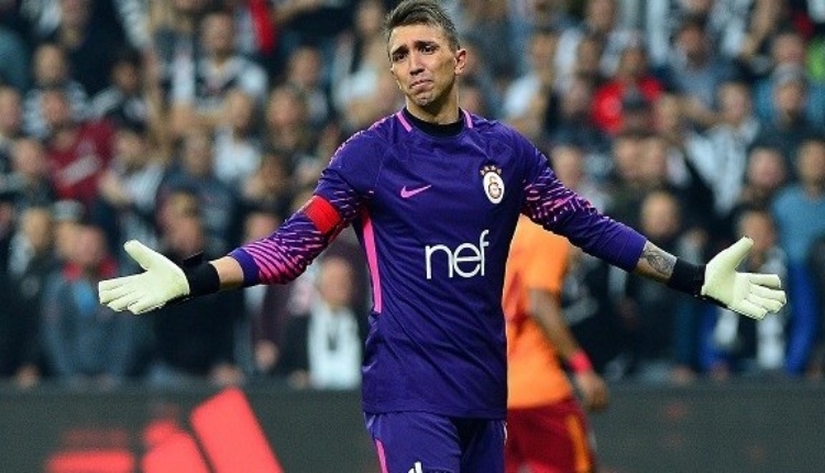 Galatasaray'da Fernando Muslera, soyunma odasında hüngür hüngür ağlamış