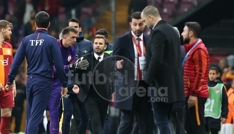 Galatasaray'da Tudor'a Okan Buruk'tan: 'Vasıfsız adam. Utanıyorum.'