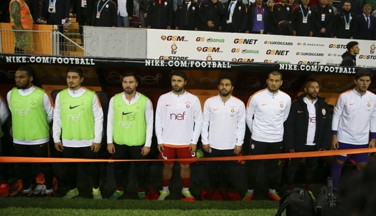 Galatasaray'da yedek kulübesi krizi!