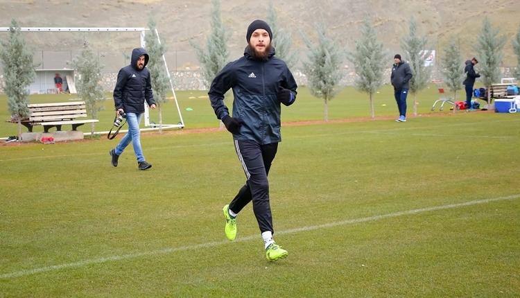 Kayserispor, Nacer Barazite transferine talip oldu