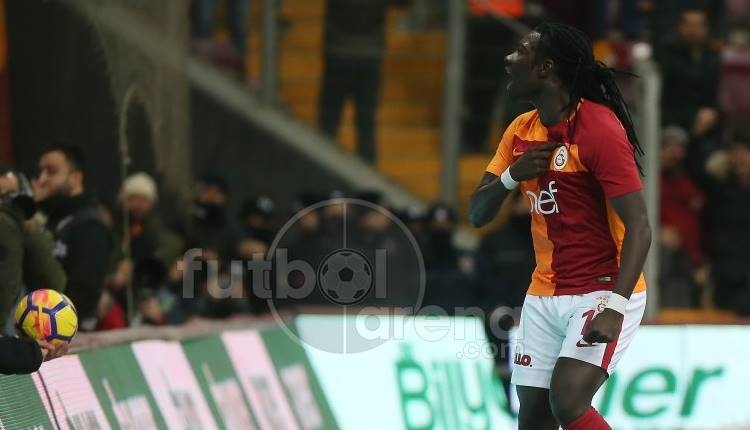 Bafetimbi Gomis'ten çıkan haberlere cevap!