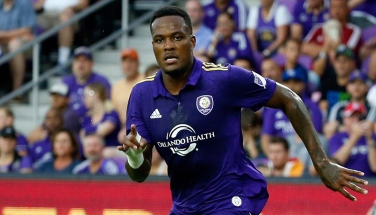 Beşiktaş için Cyle Larin transferinde 3+1 yıllık anlaşma iddası