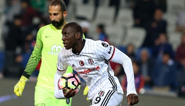 Beşiktaş'ın takibindeki Demba Ba, Atiker Konyaspor yolunda