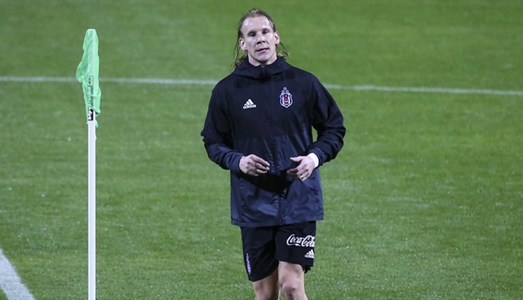 Beşiktaş'ın yeni transferi Domagoj Vida takıma ısınıyor