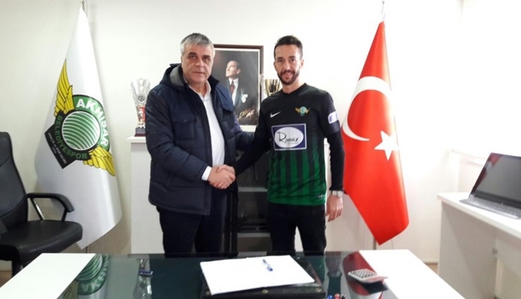 Bilal Kısa, Akhisarspor ile anlaştı