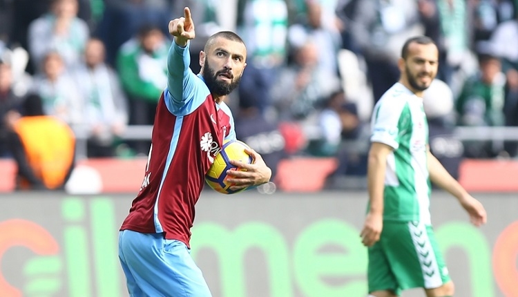 Burak Yılmaz'dan Konyaspor taraftarlarına sert tepki