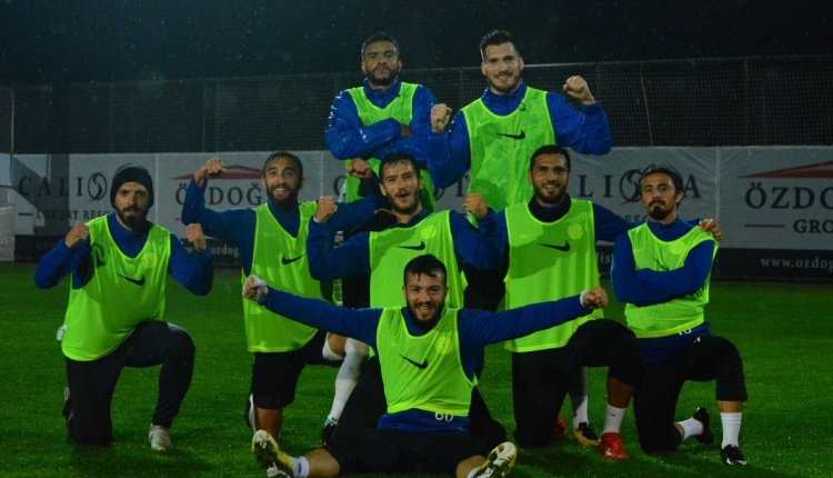 Çaykur Rizespor'da kampın yıldızları belli oldu