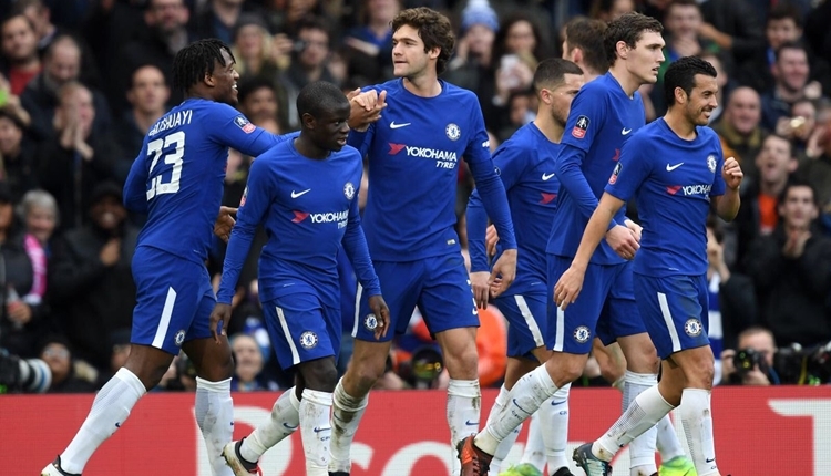 Chelsea ve Manchester City tur atladı