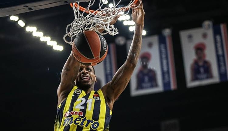 Fenerbahçeli James Nunnaly'nin korkutan sakatlığı