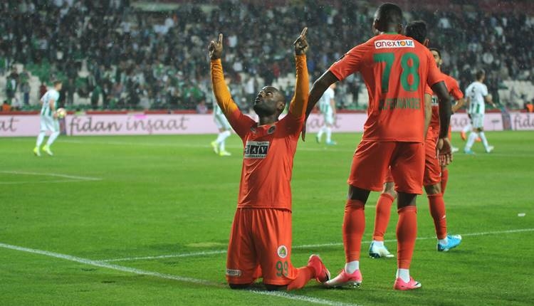 Galatasaray ve Beşiktaş, Vagner Love transferi için karşı karşıya!