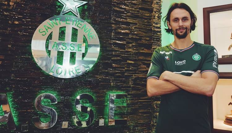 Galatasaray'ın transferi hedefi Subotic, Saint-Etienne ile anlaştı