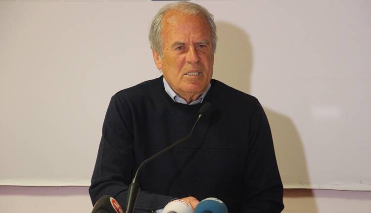 Mustafa Denizli'den Arda Turan yorumu, 