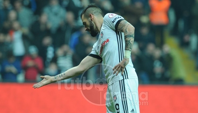 Negredo'dan Vagner Love sorusuna yanıt