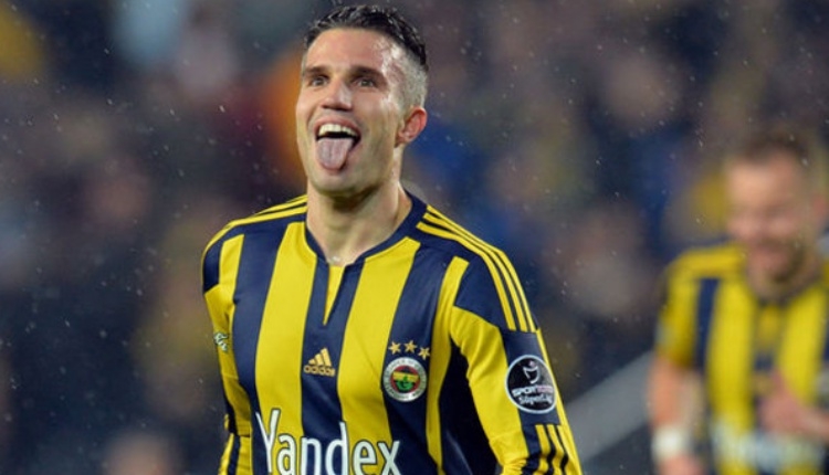 Robin van Persie'den Fenerbahçelileri çıldırtan paylaşım