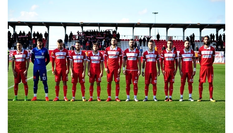 Samsunspor futbolcusuz mu kalacak? Büyük tehlike