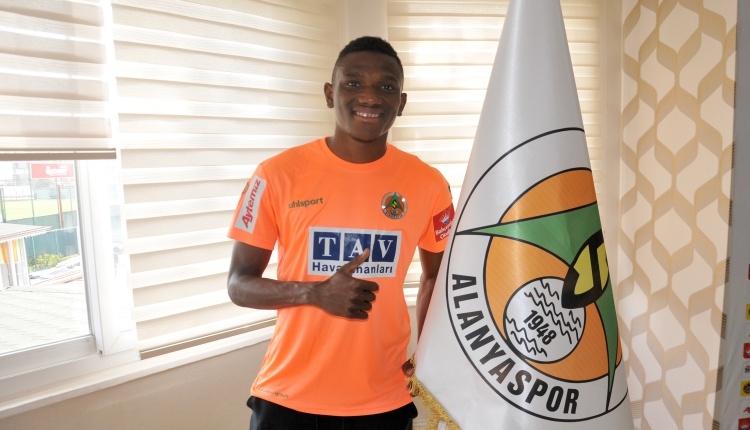 Alanyaspor, Fofana ile sözleşme uzattı