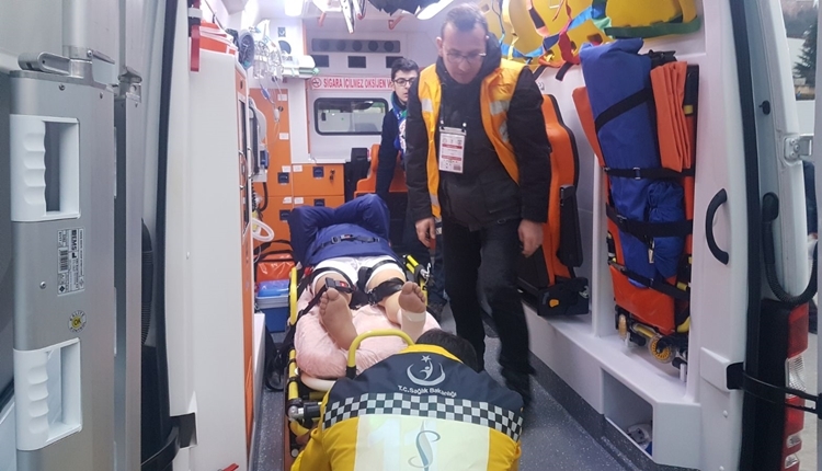 Altınordulu futbolcu hastaneye kaldırıldı! Oğulcan Ülgün'ün sağlık durumu