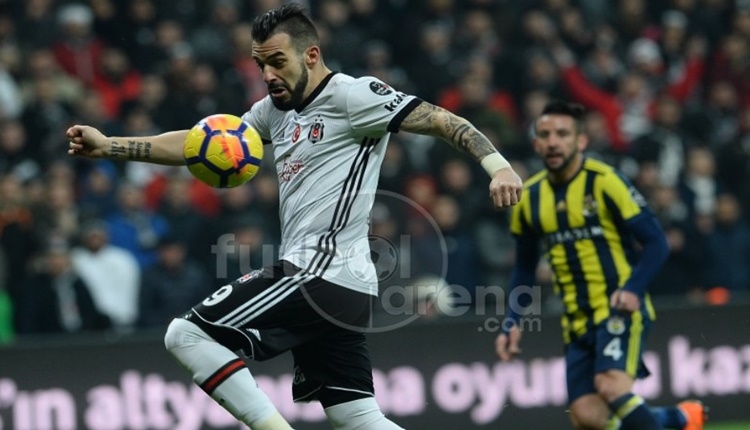 Alvaro Negredo'un Fenerbahçe maçlarına yaptığı asistler