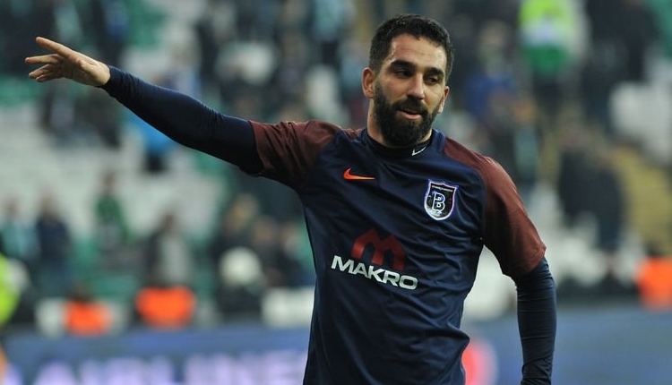 Arda Turan, Hagi'nin doğum gününü kutladı