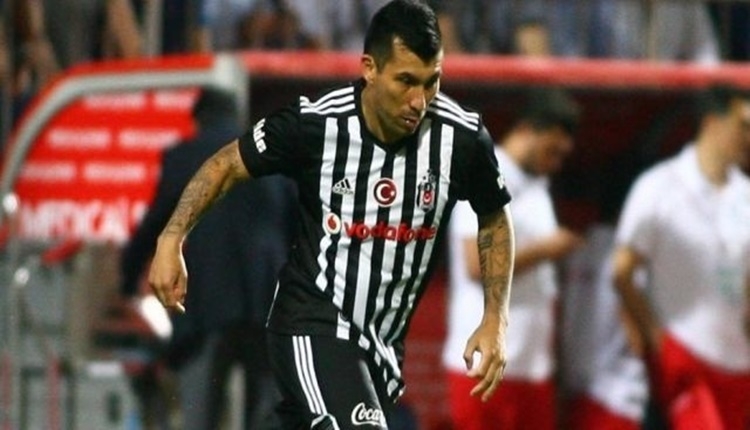 Beşiktaş'ta Gary Medel ilk 11'de olacak mı?