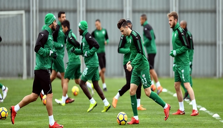 Bursaspor'da Yeni Malatyaspor maçı öncesi sakat, cezalı, eksik oyuncular