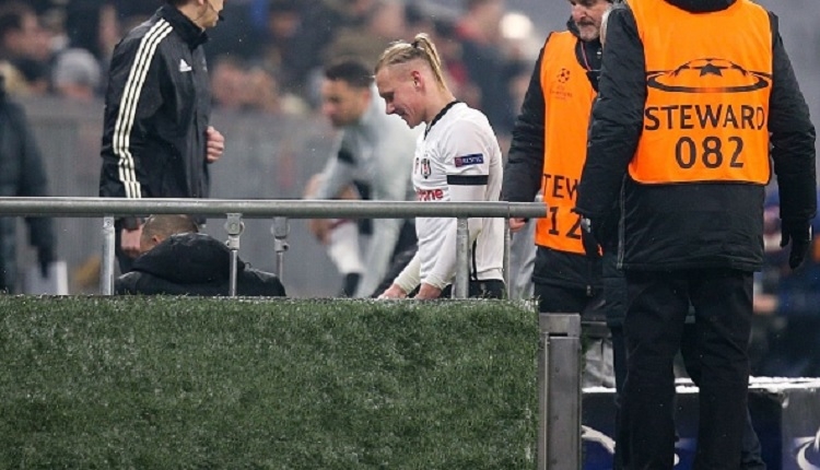 Domagoj Vida gözyaşlarına engel olamadı