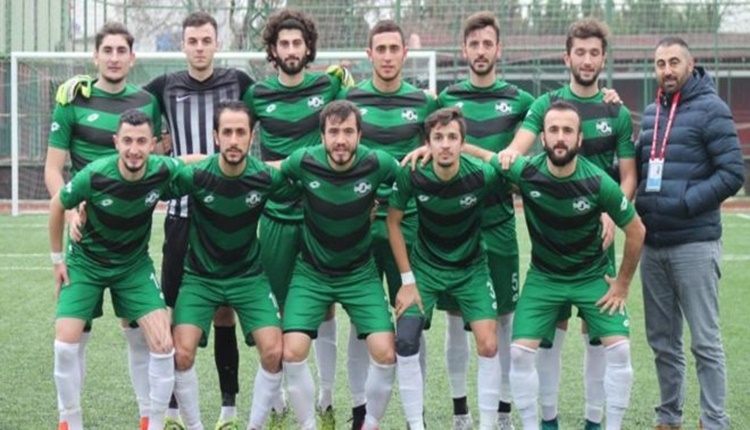 Halı sahanın gelirini Mehmetçik Vakfı'na bağışlayacaklar