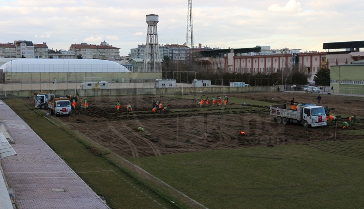 Konyaspor'un eski stadyumu yıkılıyor