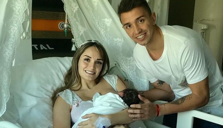 Muslera'nın Sevgililer Günü paylaşımı sosyal medyayı salladı