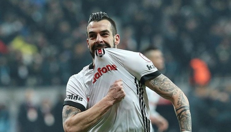 Alvaro Negredo'dan taraftarlara büyük övgü